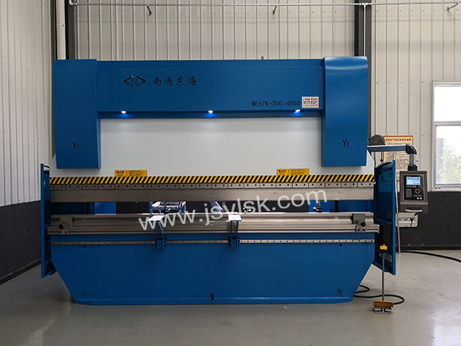 WE67K-200/4000數控折彎機 WE67K-200/4000數控折彎機